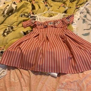 Girls dress